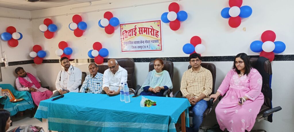 डॉ. एके शर्मा व वरिष्ठ स्वास्थ्य कर्मचारी अशोक साहू हुए सेवानिवृत, हुआ विदाई समारोह का आयोजन 4 img 20240531 1405112932925905471728577