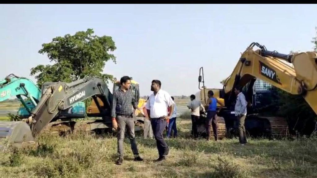 लखना में खनिज व राजस्व विभाग की बड़ी कार्यवाही, 4 माउंटेन चैन मशीन व 2 रेत से भरा हाइवा जब्त 2 whatsapp image 2024 05 10 at 56943007407471000378