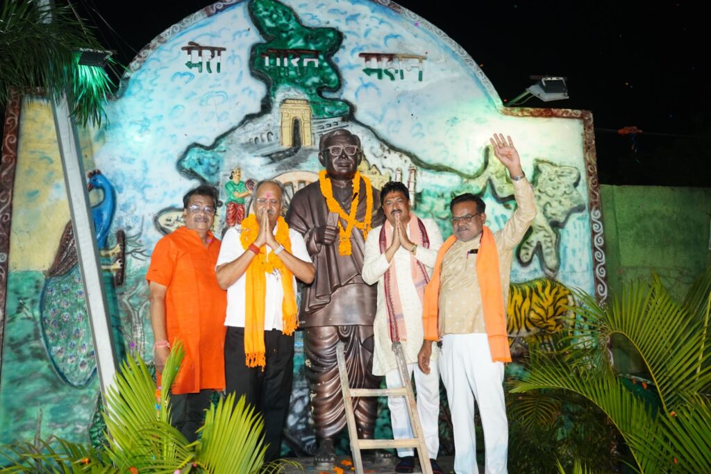 कुर्रा कार्यवाह सरपंच डामेश साहू ने थामा बीजेपी का दामन 2 img 20240616 wa00477160010949590890188