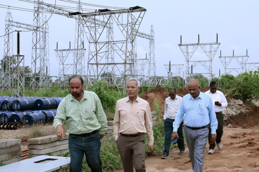 किसानों को गुणवत्तापूर्ण बिजली देने राजिम में बन रहा 220 के.व्ही. उपकेन्द्र* 3 img 20240925 wa00383716059375474202900
