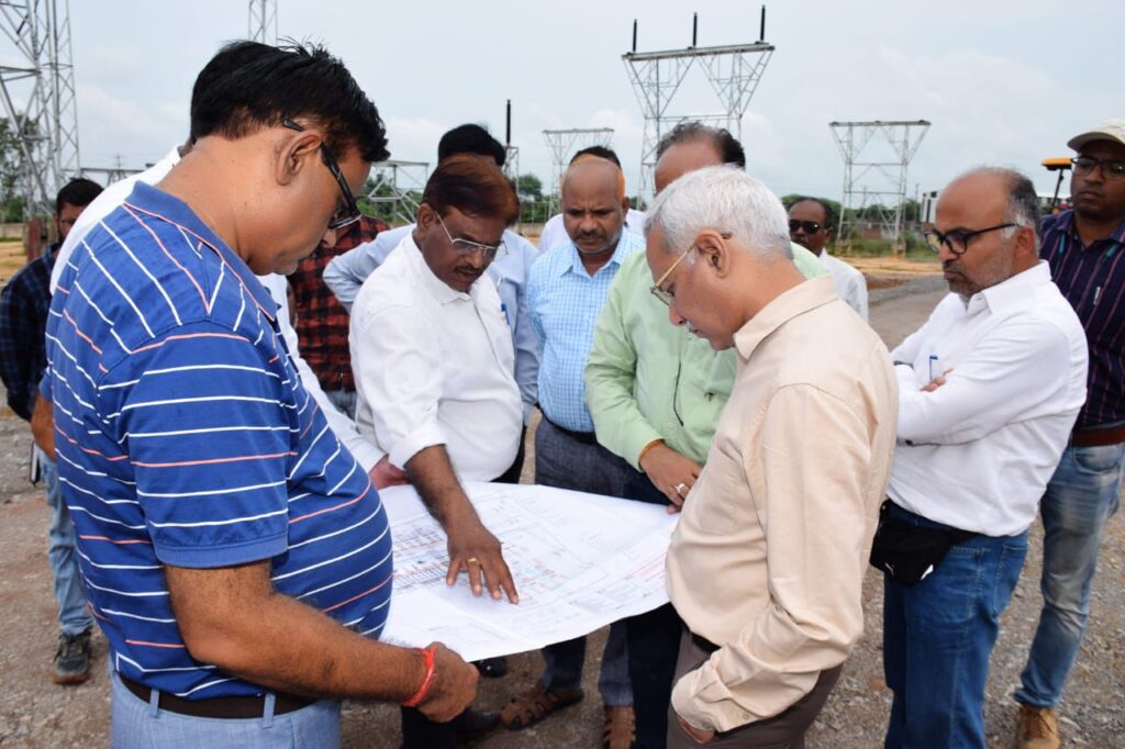 किसानों को गुणवत्तापूर्ण बिजली देने राजिम में बन रहा 220 के.व्ही. उपकेन्द्र* 2 img 20240925 wa00411847227279922410913