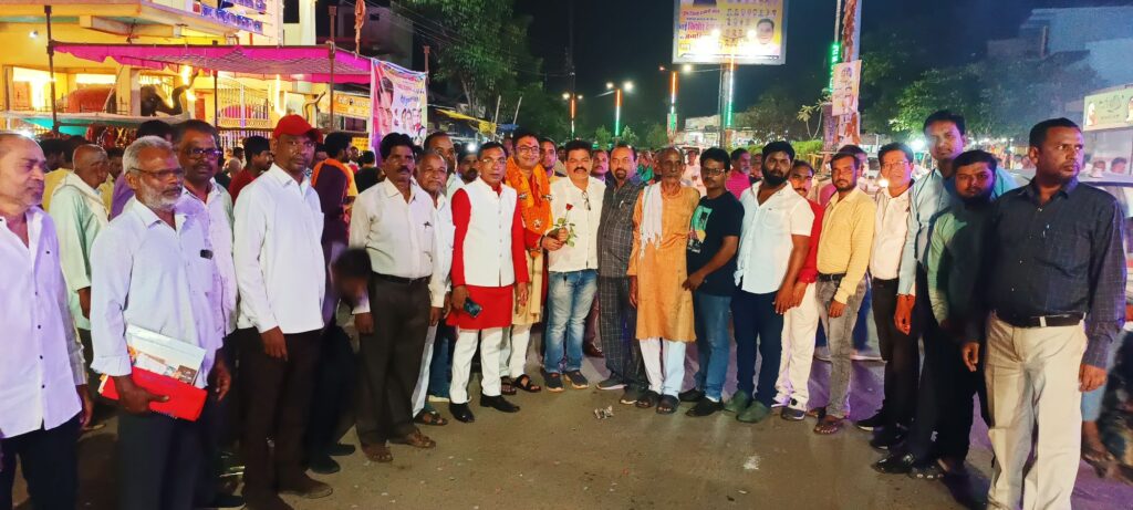 देवांगन समाज के तत्वाधान मे धूमधाम से मनाया गया समाजसेवी किशोर देवांगन का जन्मदिन 2 img 20241008 1851073475814298922539947