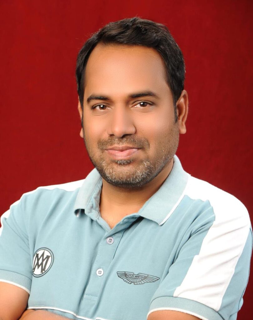 नवापारा परिक्षेत्र साहू समाज से सुरेंद्र साहू बने युवा प्रकोष्ठ अध्यक्ष, मीना साहू बनी महिला प्रकोष्ठ अध्यक्ष 2 img 20251124 wa00478501413919995555026